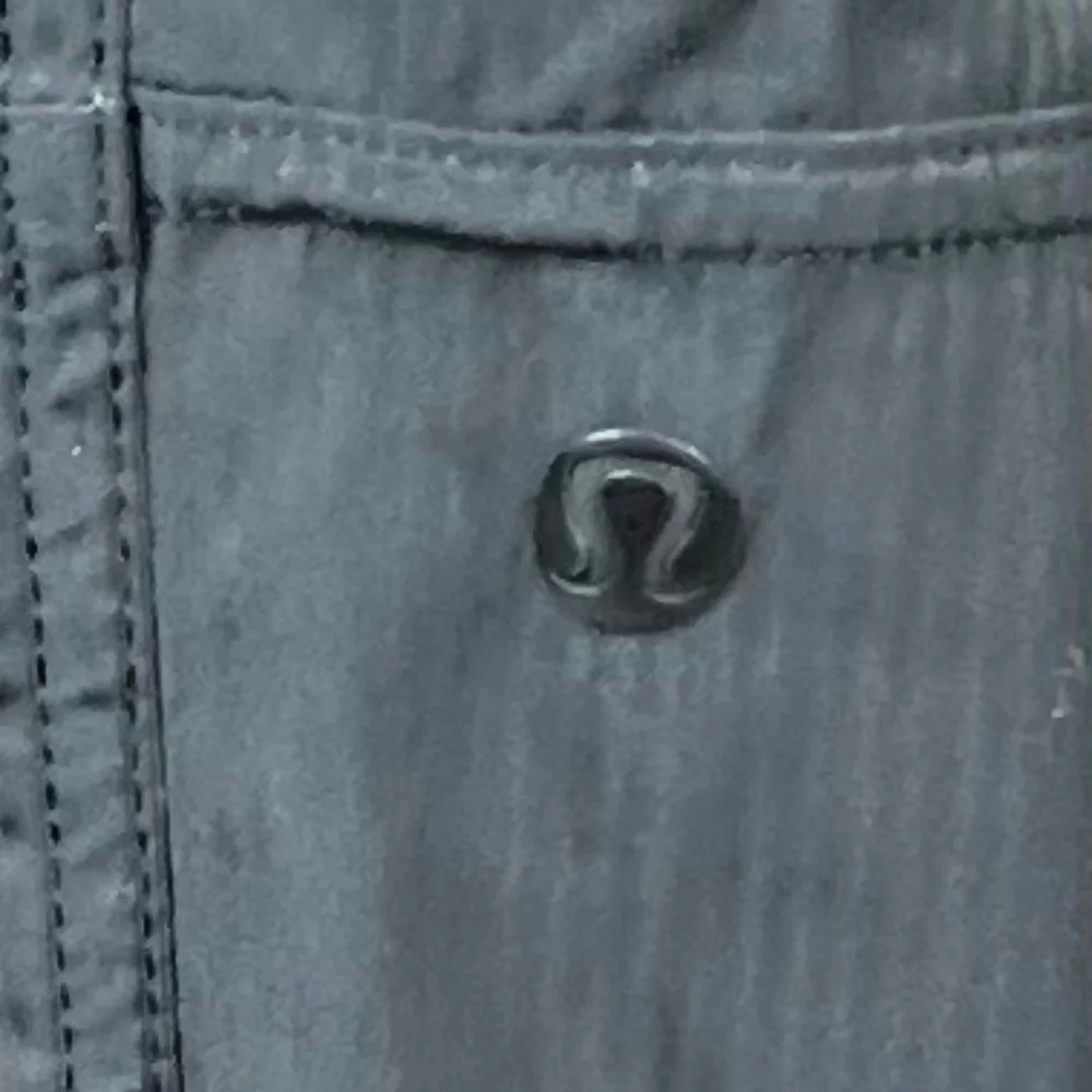 Lululemon Athleisure Straight Leg Cargo Utility Pant Black Striped Size XL